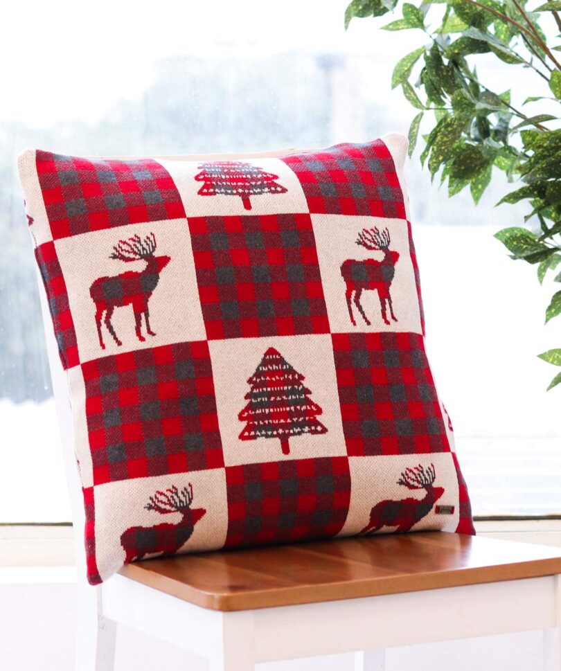 reindeer tree cotton knitted decorative cushion cover red natural
